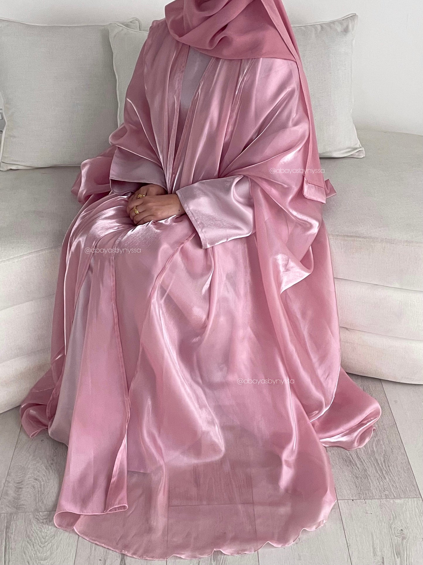 Noor Abaya – Elegant Organza Evening Wear - ‘Pink’