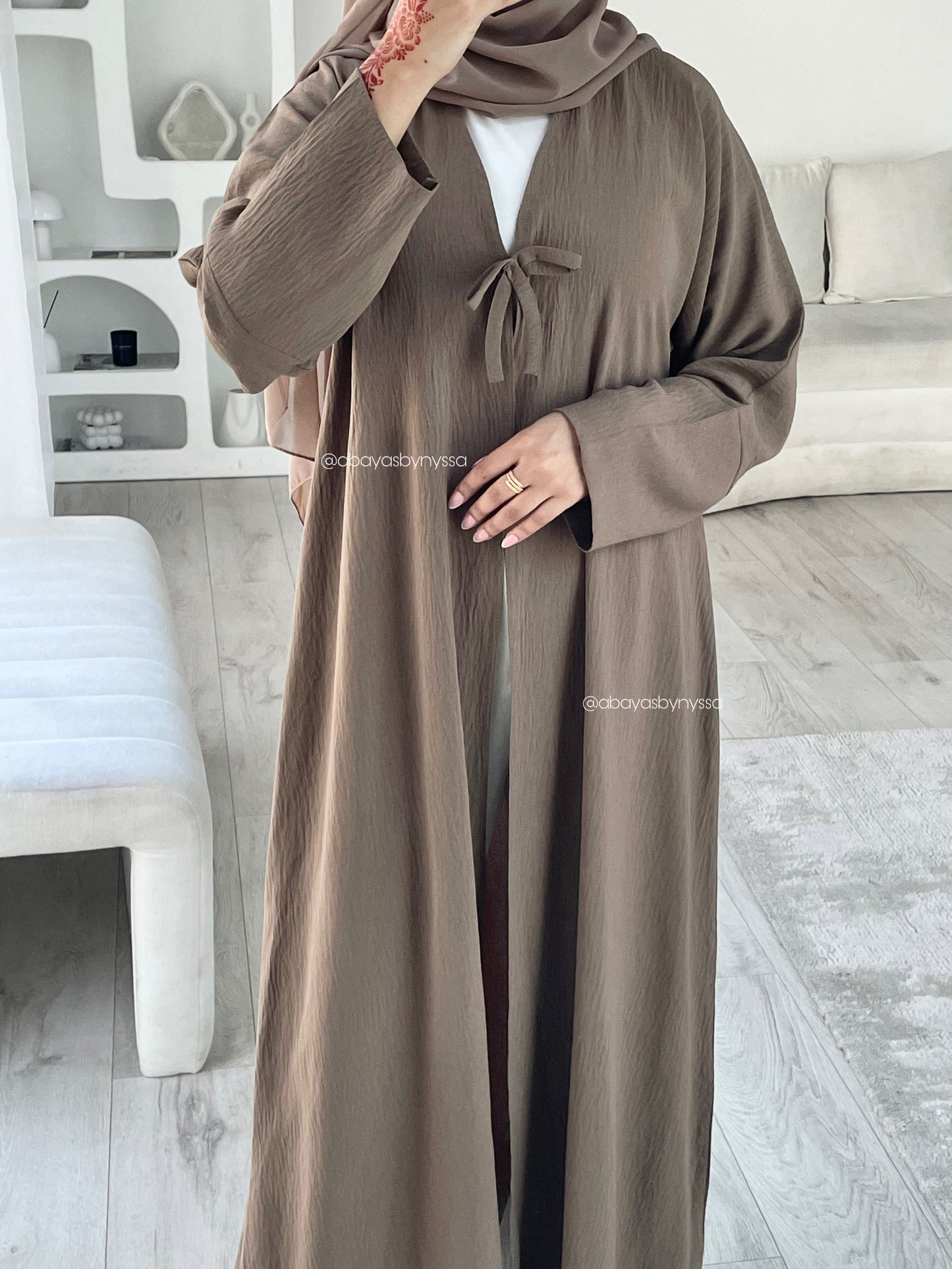 Bow Button Women’s Summer Abaya - 'Taupe’