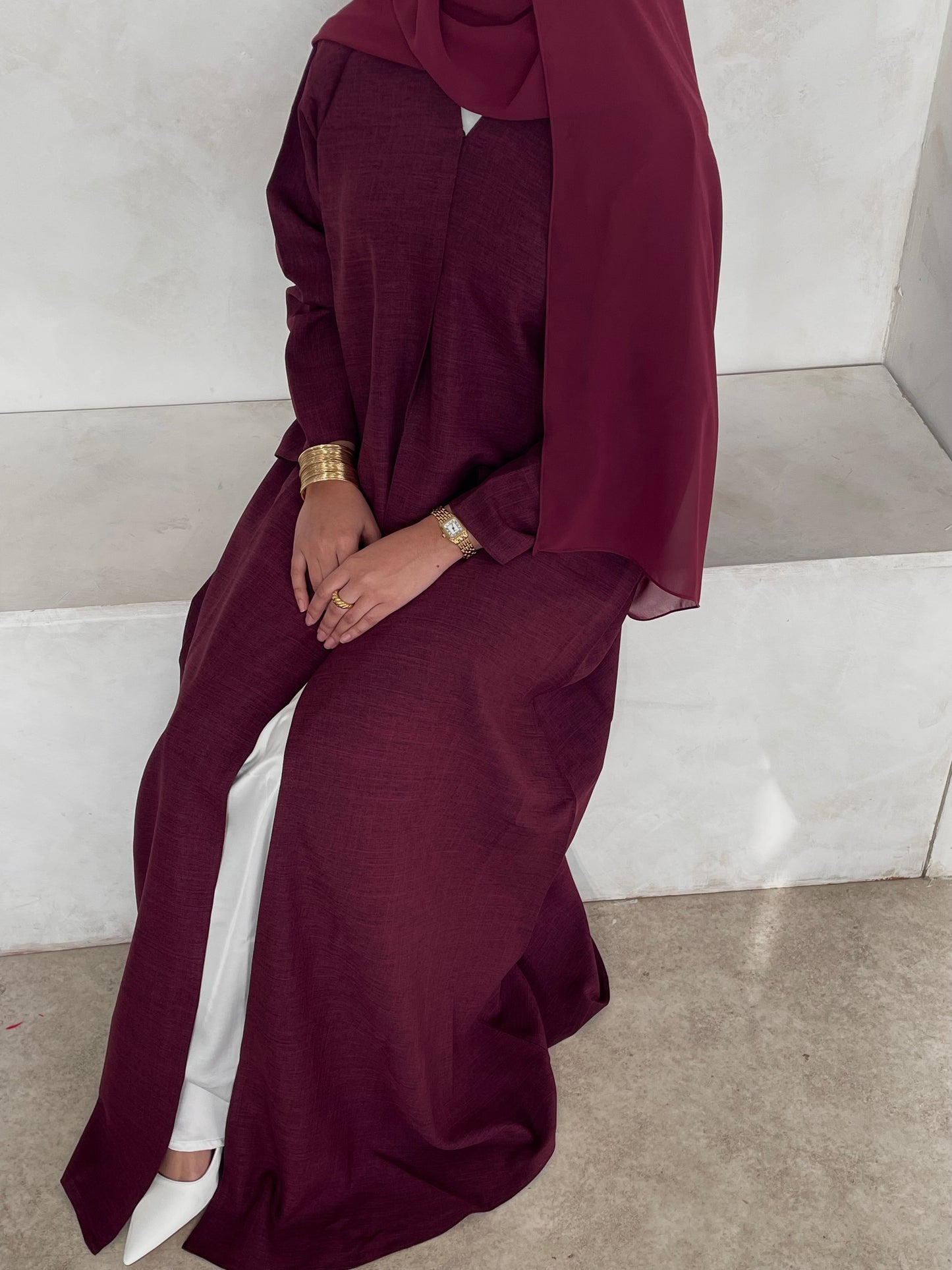 V-Cut Cloak - ‘Burgundy’