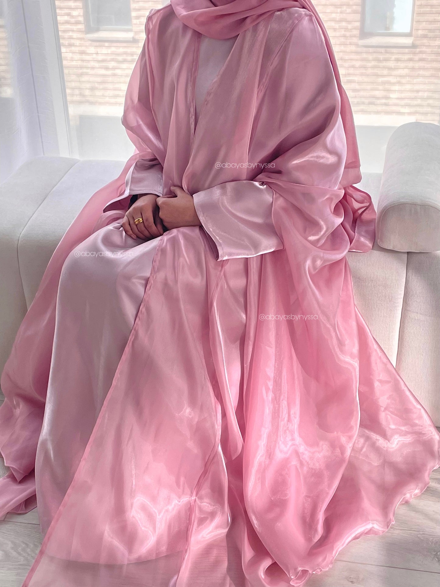 Noor Abaya – Elegant Organza Evening Wear - ‘Pink’