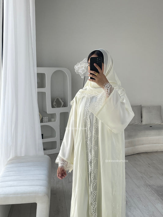 LIA Lace Abaya – Elegant Women Wear for Every Occasion - Cream