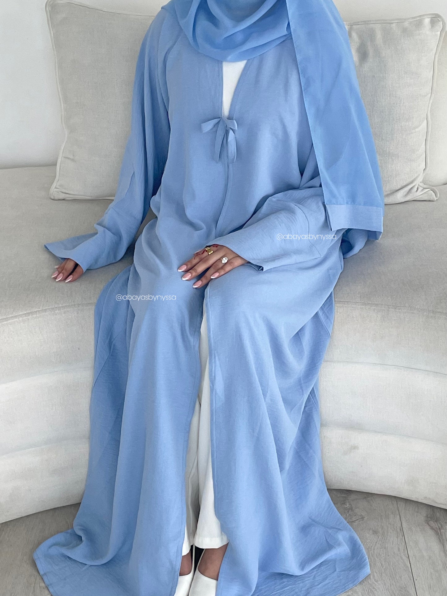 Bow Button Abaya – ‘Blue’
