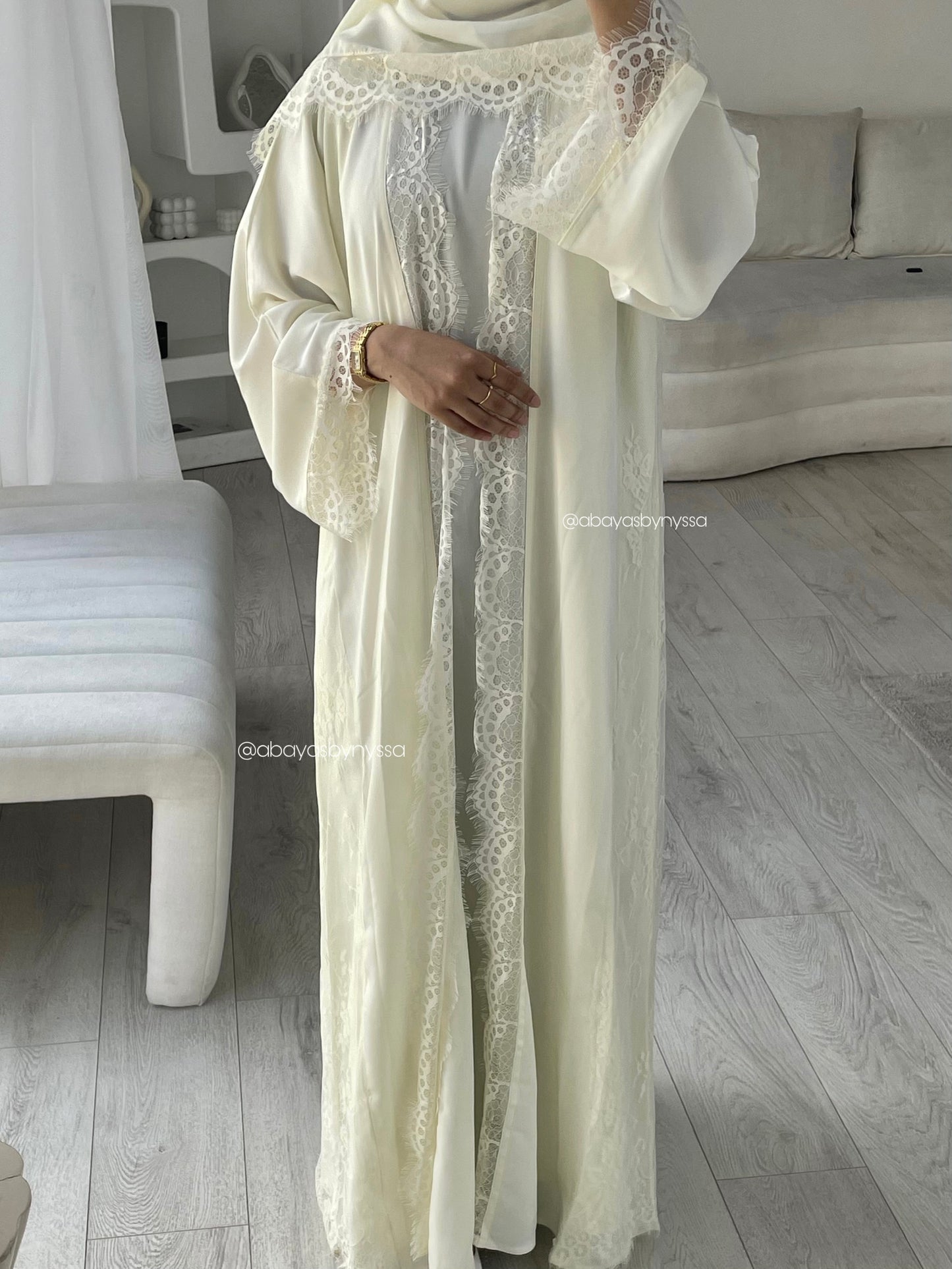 LIA Lace Abaya – Elegant Women Wear for Every Occasion - Cream