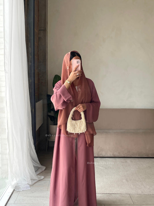 Zahra|Rose Taupe Abaya * Defect on hijab (please swipe)