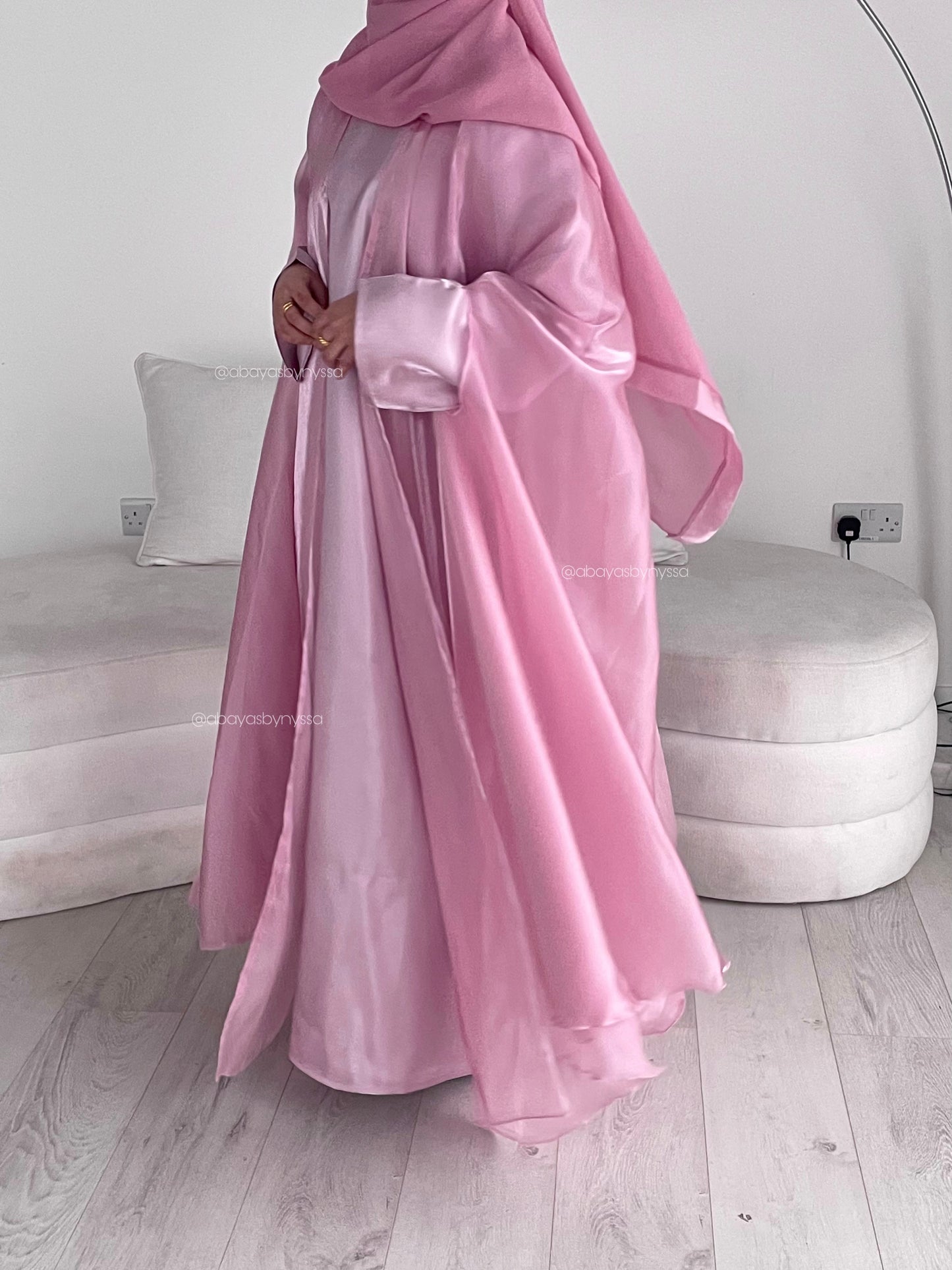 Noor Abaya – Elegant Organza Evening Wear - ‘Pink’