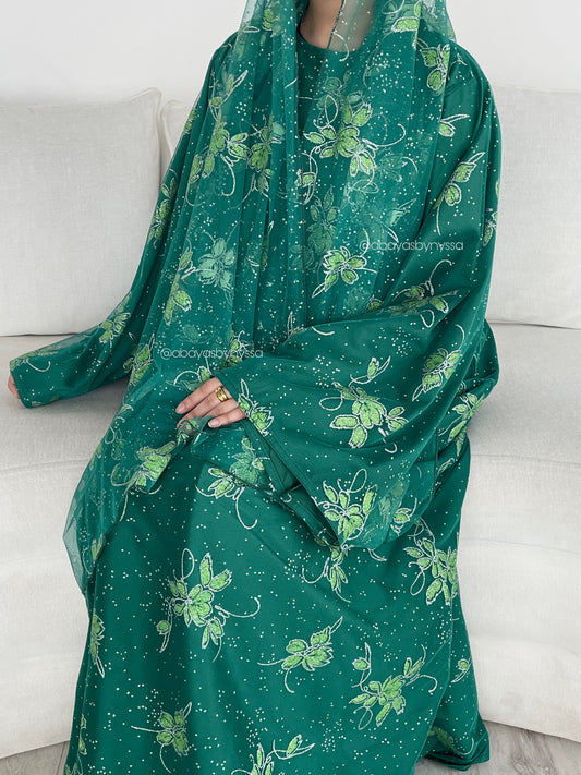 Marwa Women’s Closed Abaya – Fully Embellished Evening Abaya
- ‘Green’