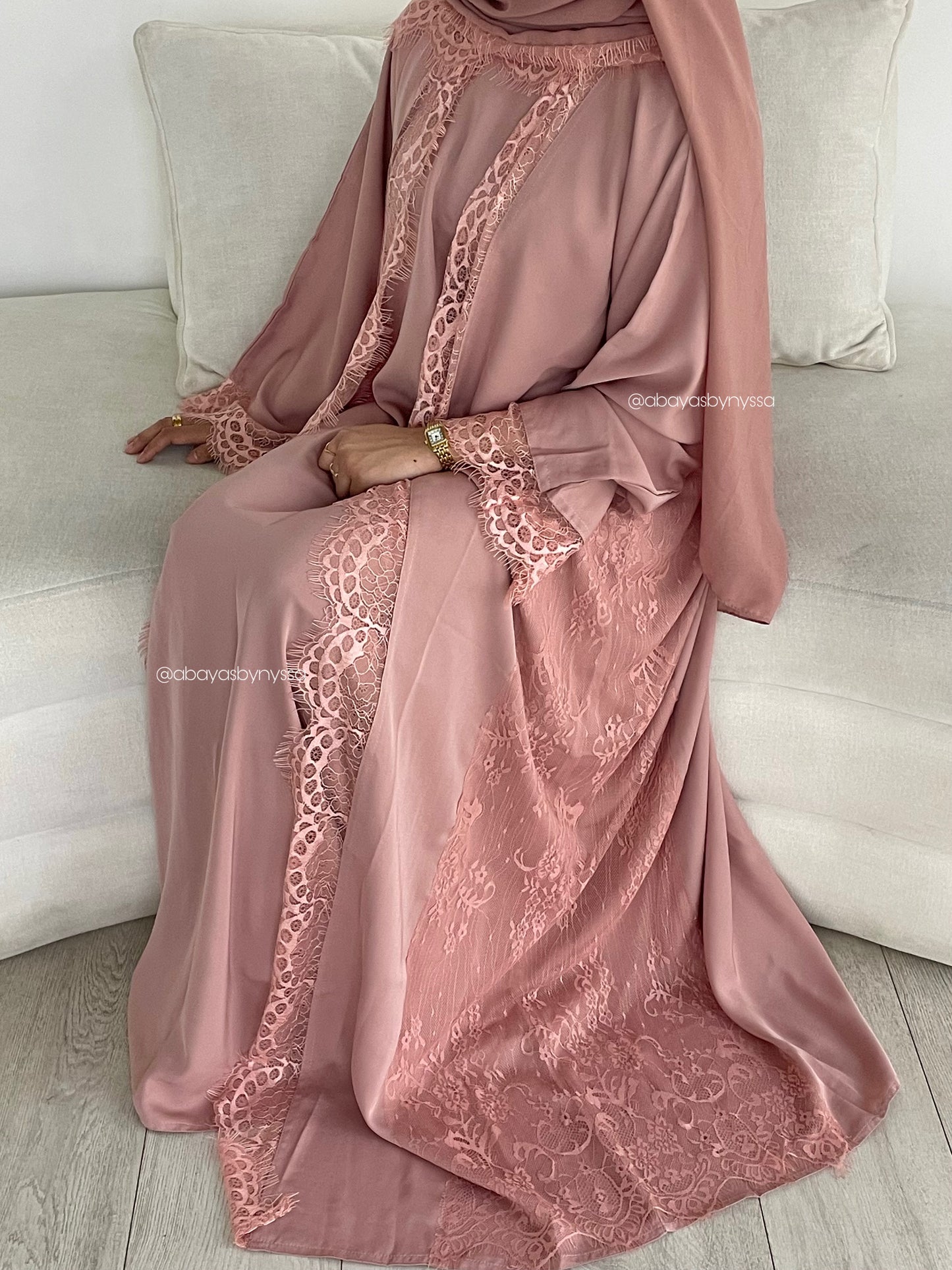 LIA Lace Abaya – Elegant Women Wear for Every Occasion - Dusty Rose