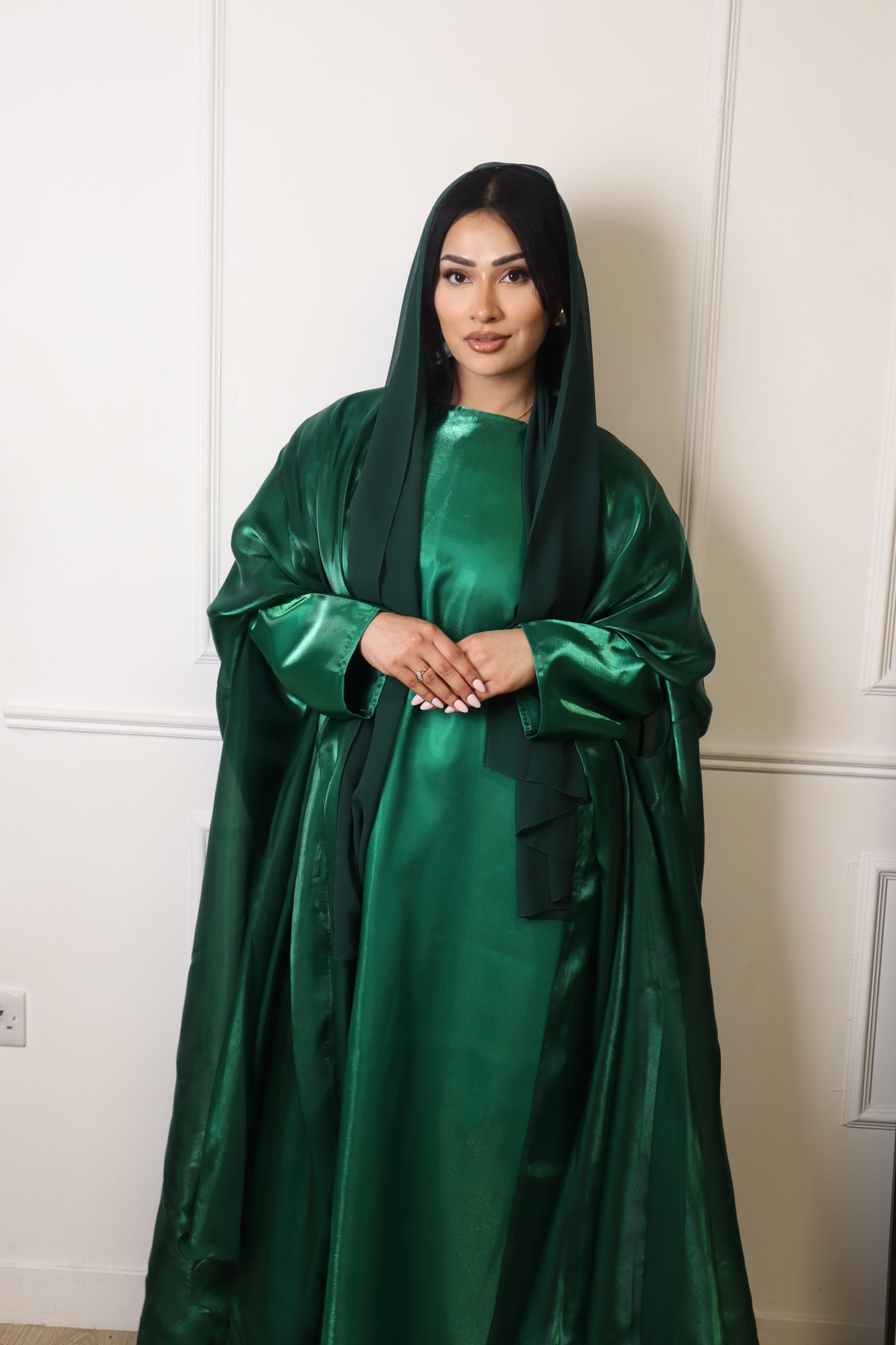 Noor Abaya – Elegant Organza Evening Wear - Emerald Green