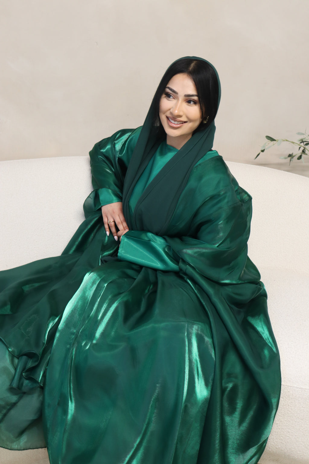 Noor Abaya – Elegant Organza Evening Wear - Emerald Green