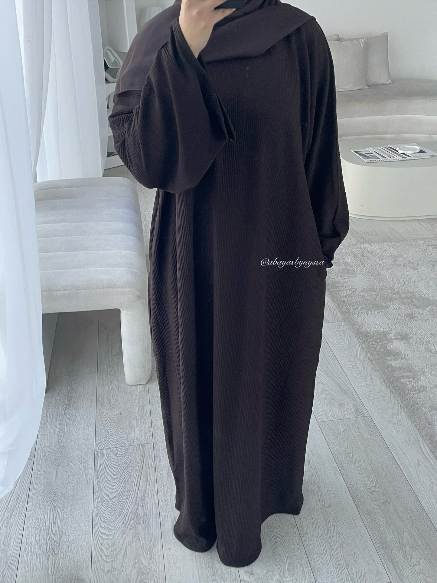 Minimalist Ribbed Abayas – Soft Neutral Tones for Modern Modest Style - ‘Dark Chocolate Brown’