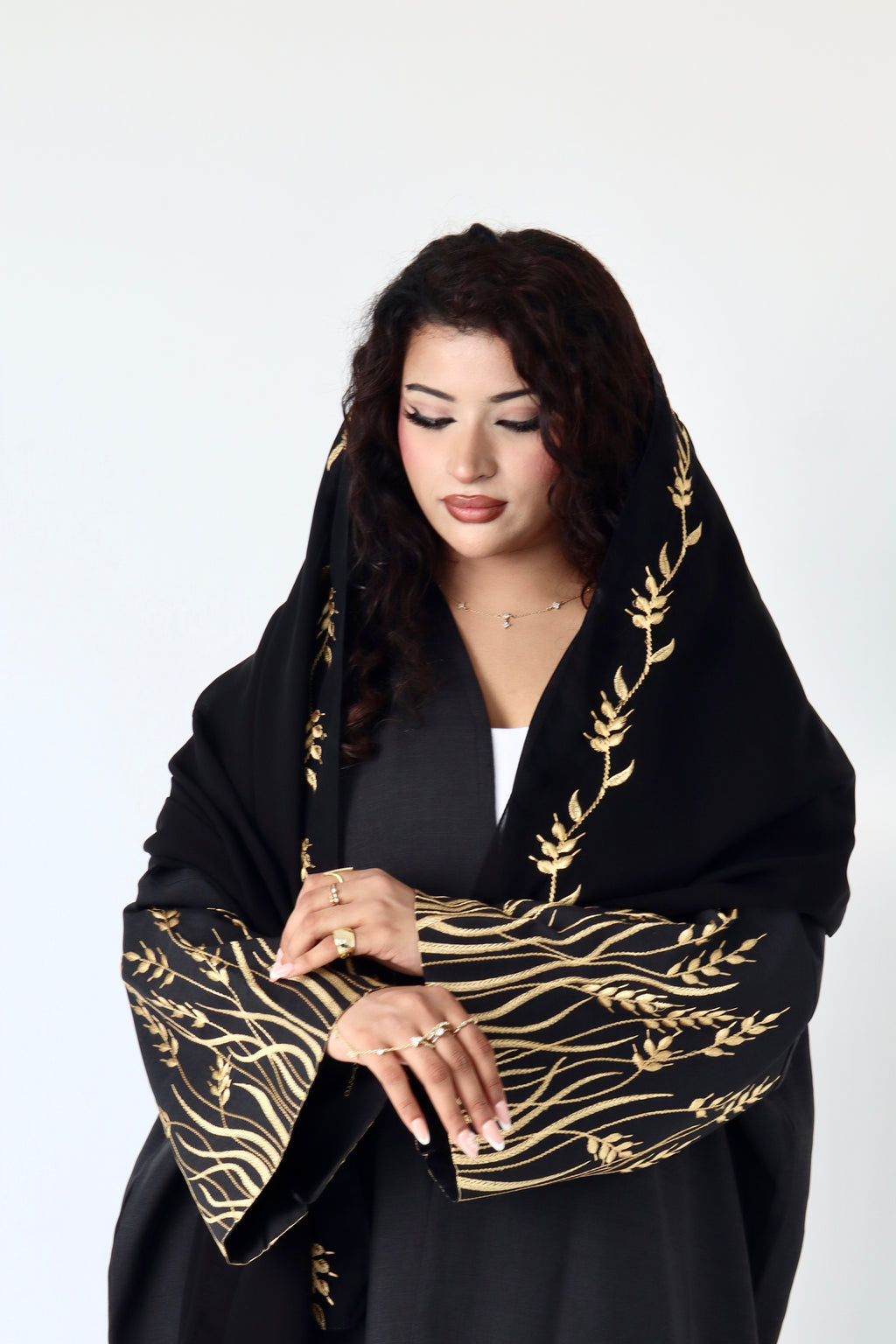 Gold Warda Abaya – Luxurious Gold Embellished Abaya for Women’s Evening Wear