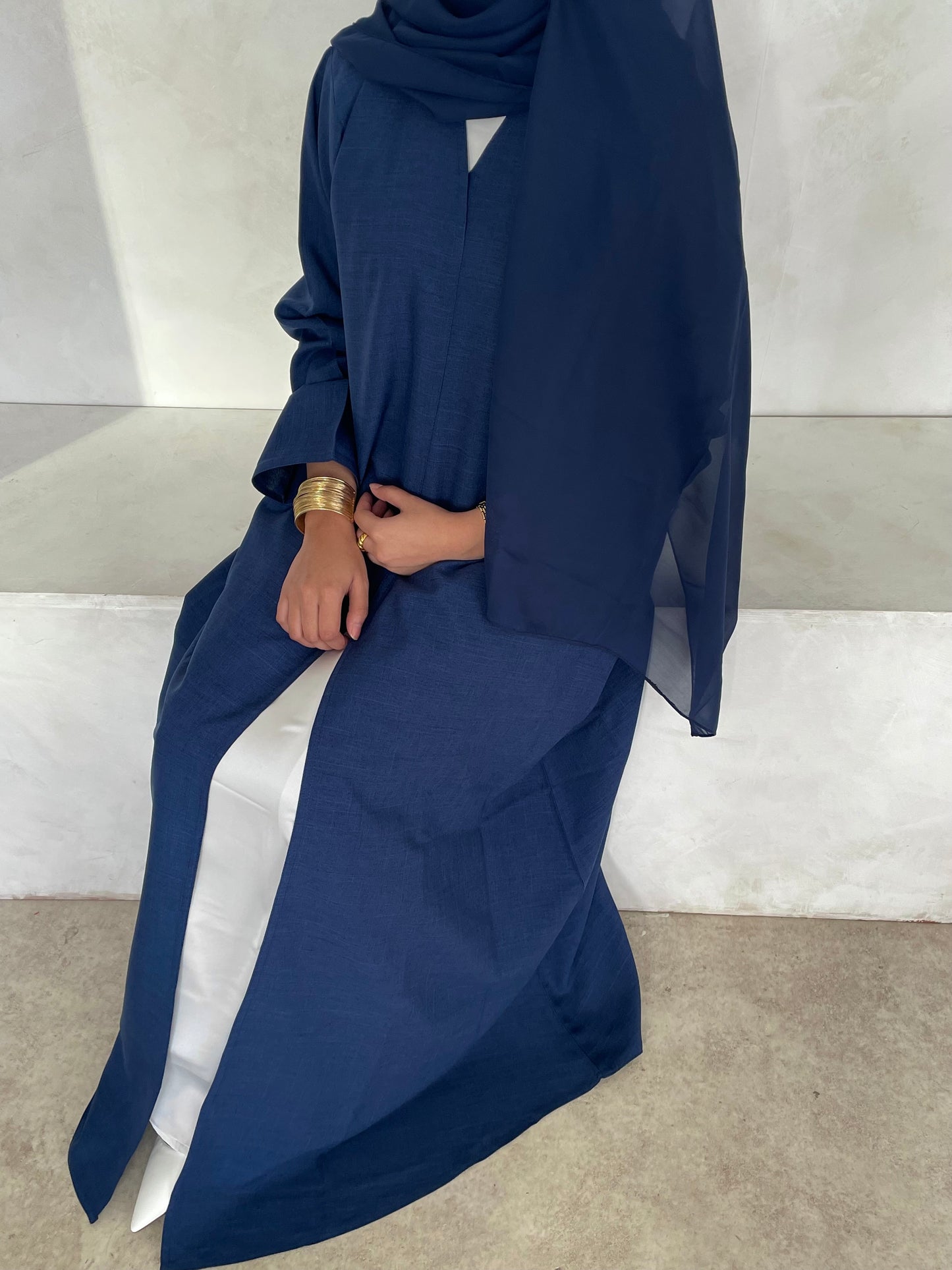 V-Cut Cloak ‘Blue’