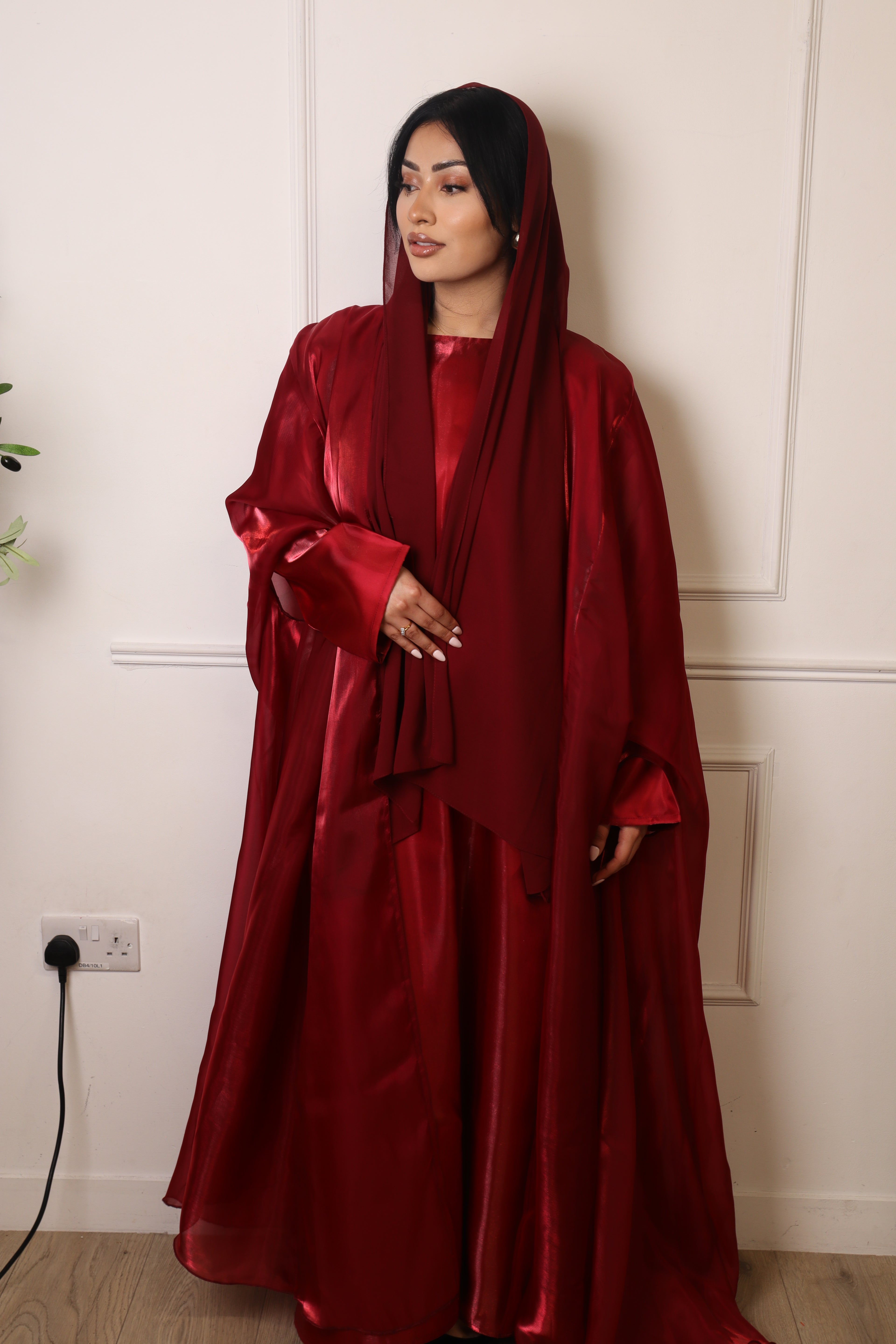 Noor Abaya – Elegant Organza Evening Wear - Ruby Red