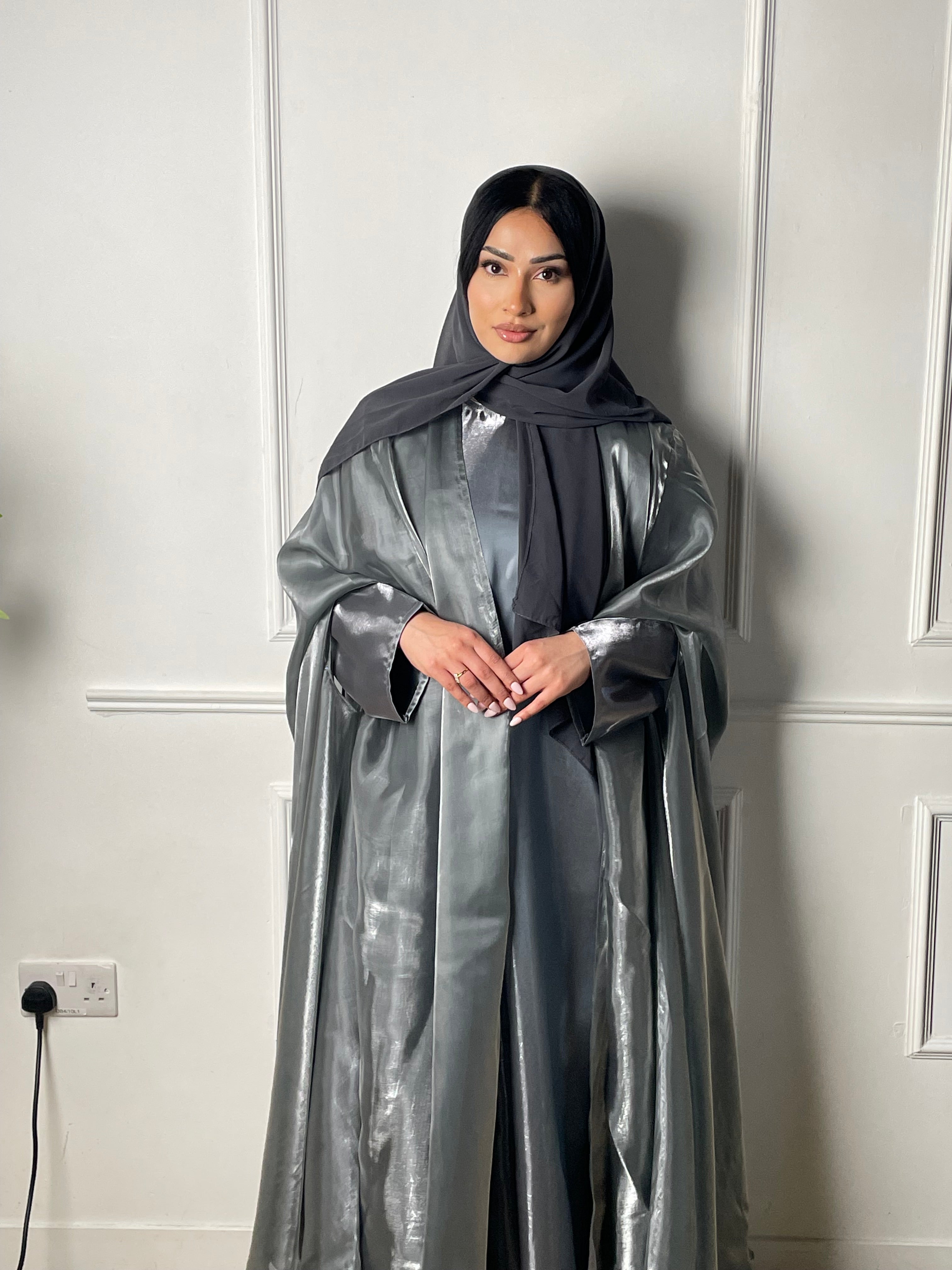 Noor Abaya – Elegant Organza Evening Wear - Silver