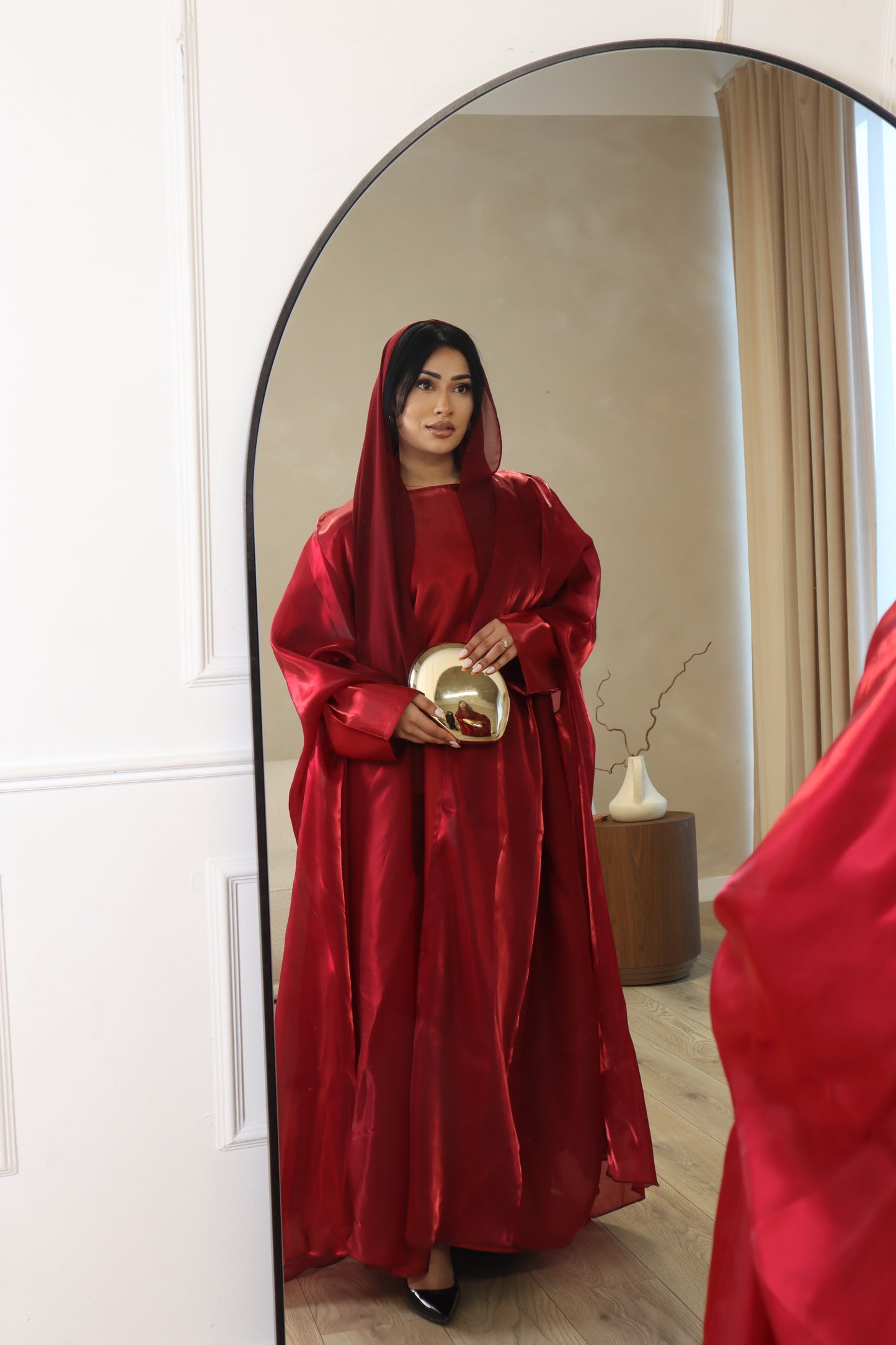 Noor Abaya – Elegant Organza Evening Wear - Ruby Red