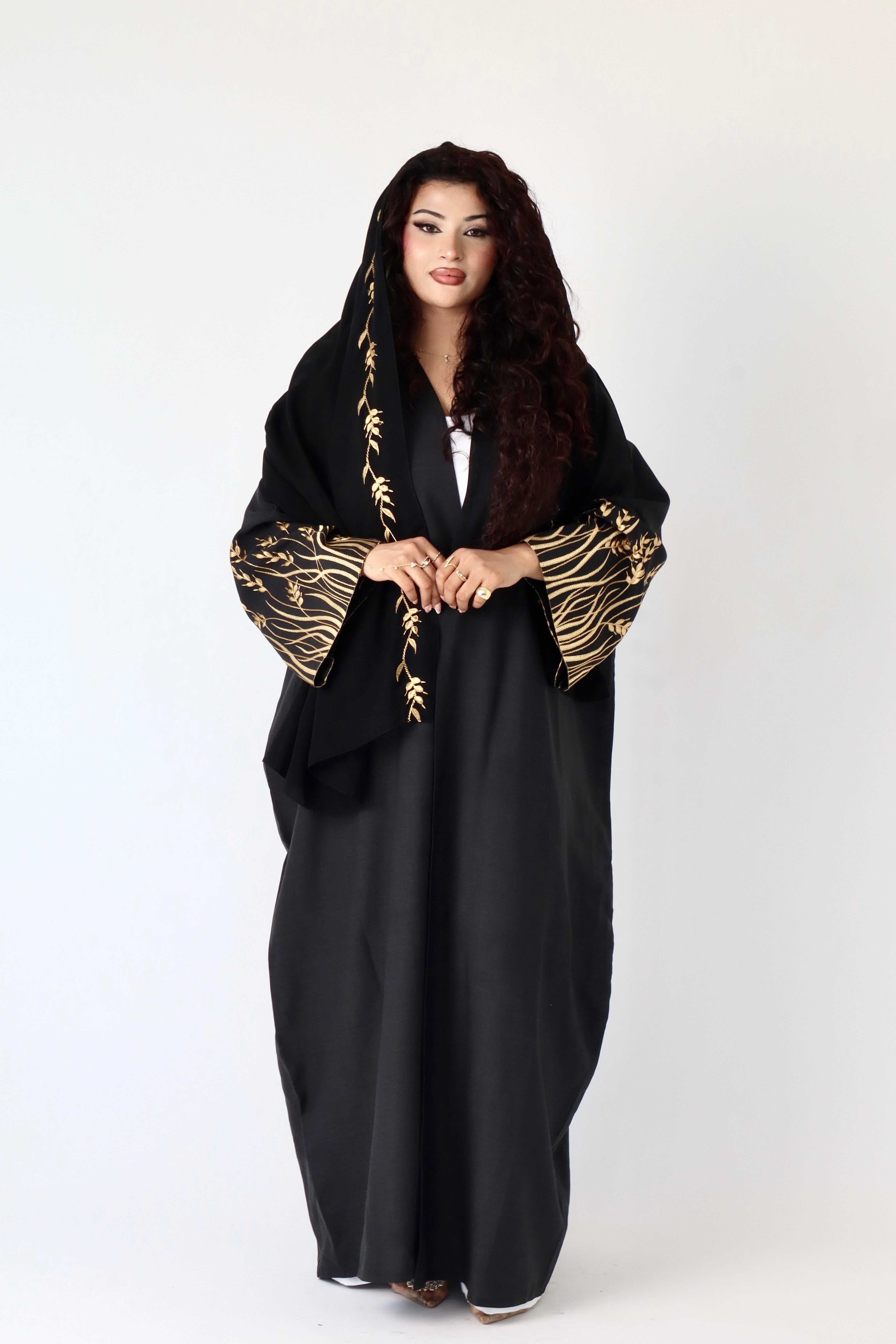 Gold Warda Abaya – Luxurious Gold Embellished Abaya for Women’s Evening Wear